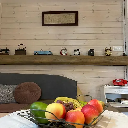 Mesebeli Vendeghaz بيت للعطل
